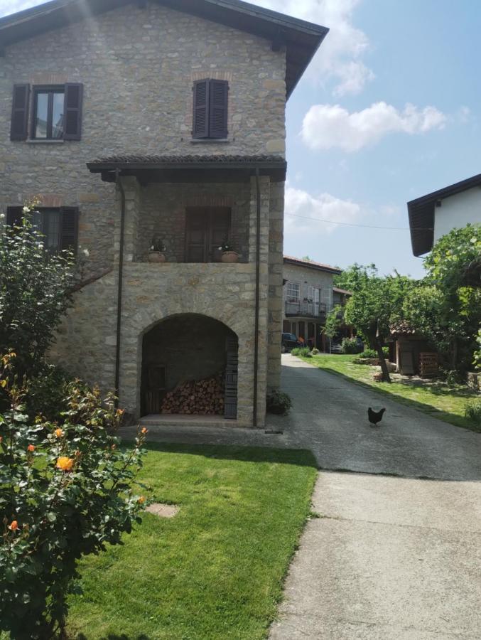 La Pomella Villa Ponte Nizza Exteriör bild